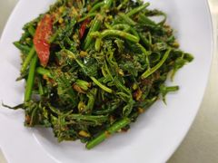 -明记烧鱼美味店