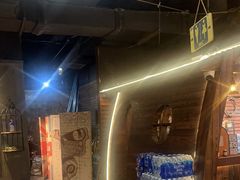 -YOGO优果密室逃脱(新佳丽广场店)