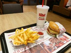 畅饮杯-The Habit Burger Grill 哈比特汉堡(爱琴海店)