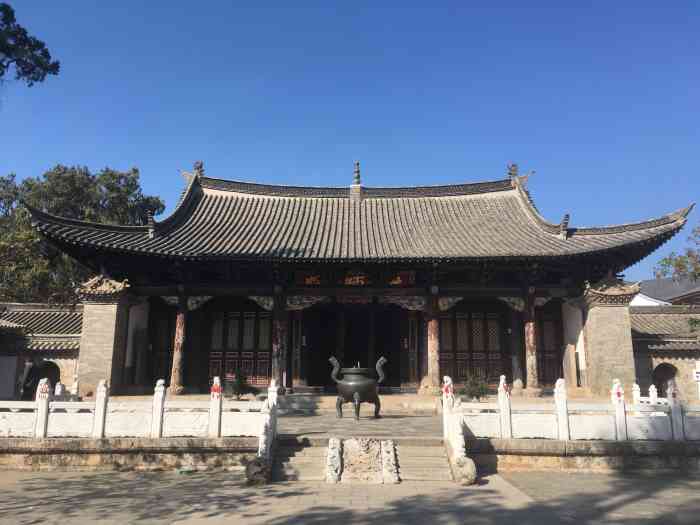 石屏文庙-"云南的石屏文庙,听起来感觉就不一般,夏日.