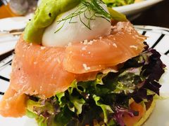 三文鱼水波蛋松饼-AFS Cafe & Canteen(闽江二路店)