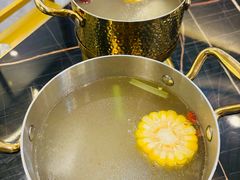清汤牛骨汤锅-江南福宴·澳门海鲜.牛肉火锅(汇高栢悦中心店)