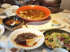 -初蓉丨遇见新川菜(亲贤街荣耀店)