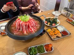 -WOW LUCKY创意韩料(龙阳广场店)