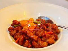 菠萝咕咾肉-顺峰·粤菜海鲜·早茶自助(阜成店)