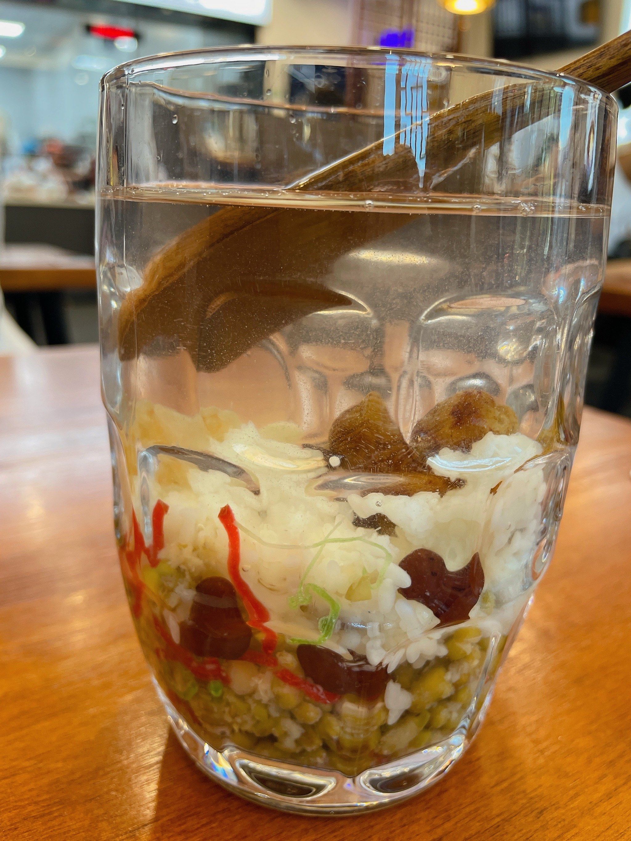 夏天喝一杯甜甜的绿豆汤