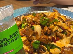 -俭寨大盘鸡·手抓肉·烧烤新疆菜(乌苏路店)