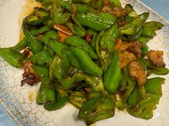 辣椒炒肉-大连湾旭日·家宴·海肠捞饭(马栏广场店)