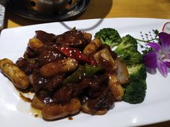 -嘉厨小馆(宜山路店)
