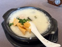 皮蛋瘦肉粥-韩上楼