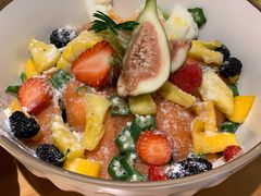 三文鱼温泉蛋沙拉-馥家小馆(黔灵山公园店)