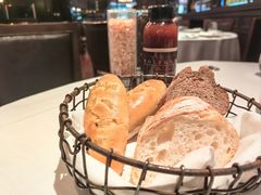 -Wolfgang’s Steakhouse 沃夫冈牛排馆(上海白玉兰广场店)
