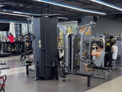 -超鹿运动(五四路恒力城店)