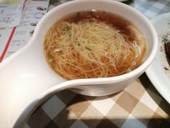 -新大咀港式茶餐厅(宝山万达店)