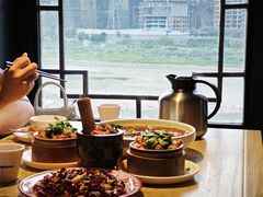 -嫩芽 ·地道重庆菜(十八梯露台夜景店)