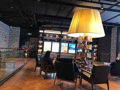 -CGV影城(滨江天街IMAX店)