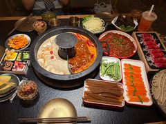-晓宇重庆火锅(西安荟聚店)