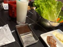 -山川小町·极番烧肉(新地假日广场店)