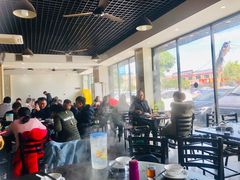 大堂-牛一煲美食(江高店)