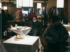 大堂-天外天烤鸭店(八角店)