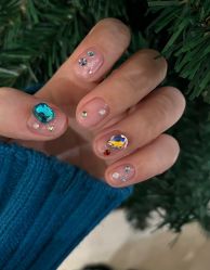 -M Nails & Beauty美甲美睫美体