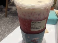 -奈雪的茶(湖滨银泰in77C区PRO店)