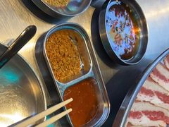 -哈哈碳都·牛肋条无限自助烤肉(台江万达店)