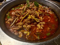 鸿鹤鲜锅兔-椒小兔·盐帮川菜中餐厅(金沙时代广场店)