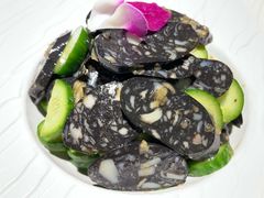 墨鱼肠拌黄瓜-隆喜元鱼汤包·海鲜(中联广场店)