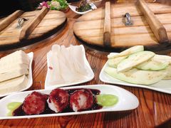 -咱屯子铁锅炖直营店(保利店)
