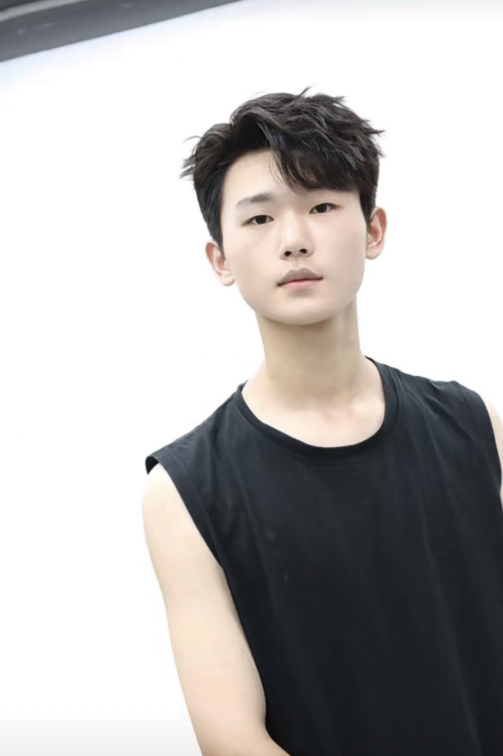 三七侧分蝴蝶烫