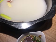 -彤德莱火锅(乐陵路店)