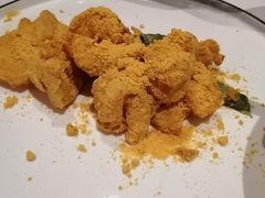 金沙如意虾球-A One Kitchen·南京精菜馆(德基广场店)