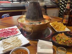 -老蜀铜火锅·酸菜脊骨·麻辣羊蝎子(热闹路店)