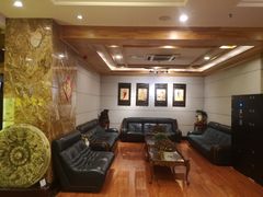 -汉宫汤泉汗蒸洗浴(五四广场店)