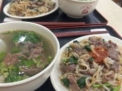 -飞厦老二手槌牛肉丸店