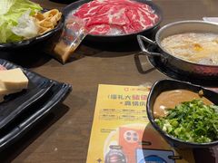 -呷哺呷哺(延安西路店)