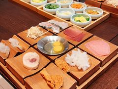 -银米·云南传统过桥米线(双廊黑金冠店)