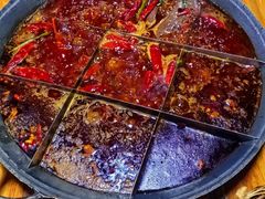 -正南齊北重庆老火锅(光华村直营店)