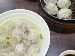 -鲁氏汤包王(长白街店)