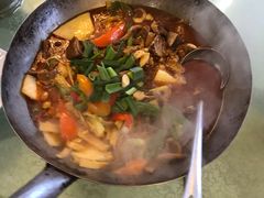-老唐三下锅 ·张家界地标美食(溪布街店)