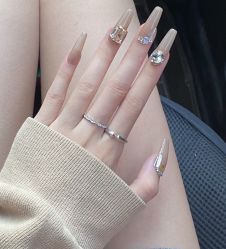 -LILY NAILS美甲美睫