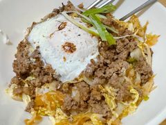 牛丼饭-春笙食堂.丼饭拉面寿司(GOGO新天地店)