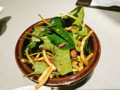 水豆豉拌折耳根-云海肴·汽锅鸡·云南菜(领展购物广场·中关村店)