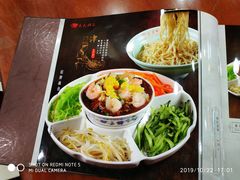 -天天初二·天津传统捞面·天津特色菜(凌奥总店)