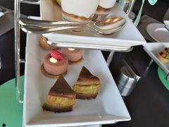 -Cafe Gray Deluxe