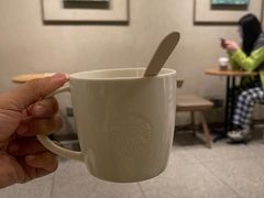 -星巴克(广州淘金路店)