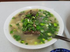 -马克力木手抓炕锅烤羊肉(盐湖一小区店)