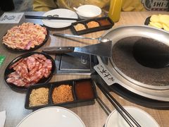 -石记东北风味烤肉(系马桩第二分店)