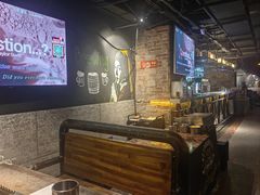 -麦凯伦烧烤·精酿超级工厂店(金桥总店)